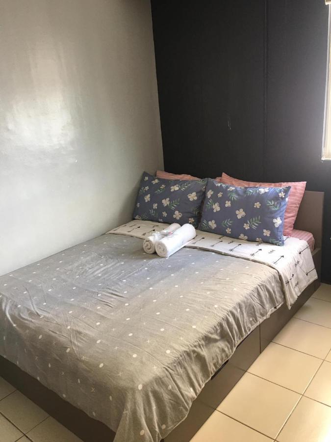 Ronz Deca Hills Aparthotel Mandaluyong Exterior photo